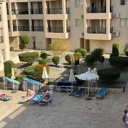 Апартаменты Royal Seacrest Luxurious Пафос